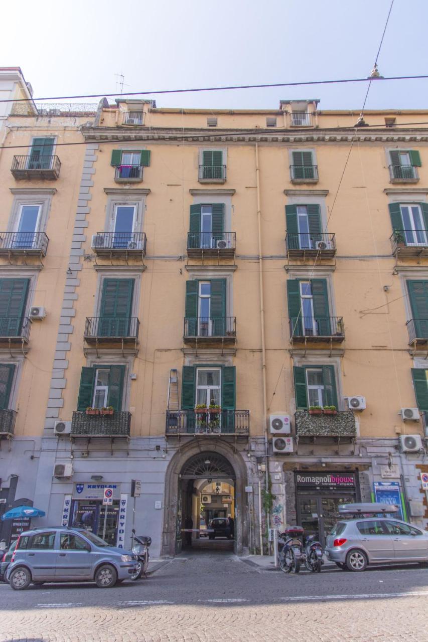 Tutt 'E Sant Luxury Rooms Napoli Dış mekan fotoğraf